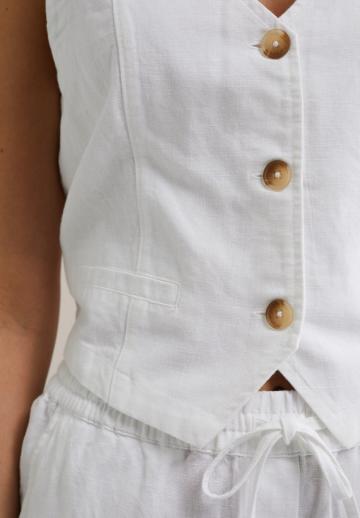 Джинсовая жилетка