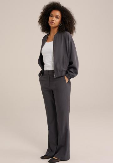 Топ на бретельках