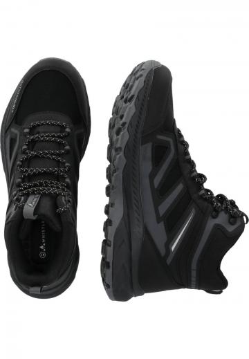 Походные ботинки