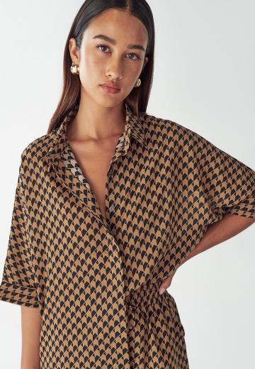 Длинная блузка