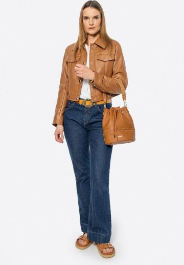 Короткая куртка