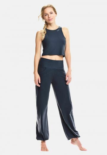 Спортивный топ