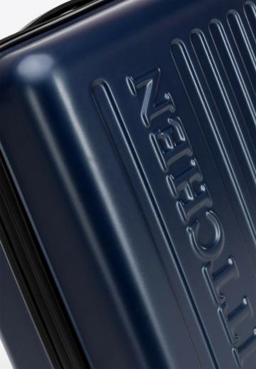 Чемодан на колесах