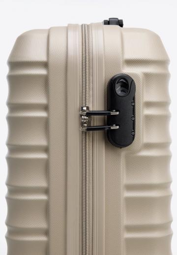 Чемодан на колесах