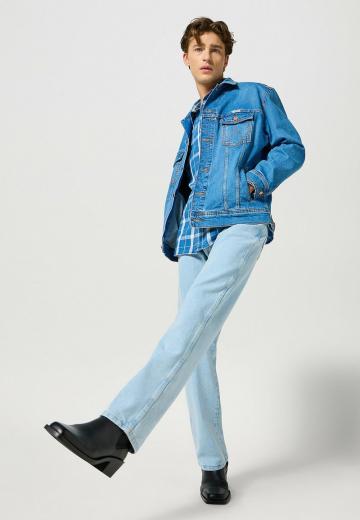 Прямые джинсы