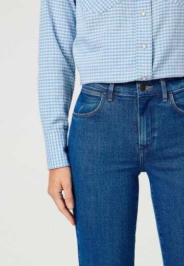 Прямые джинсы