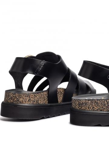 Босоножки на платформе