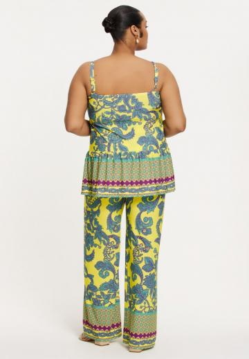 Топ на бретельках