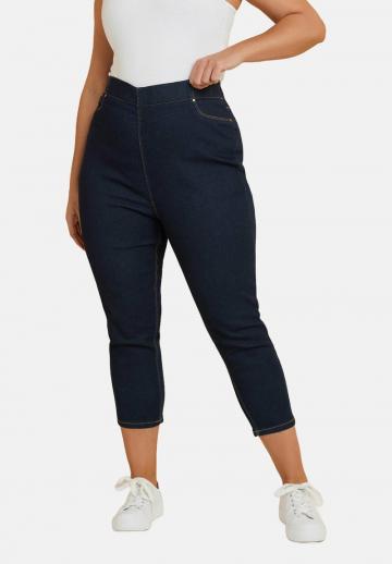 Короткие джинсы