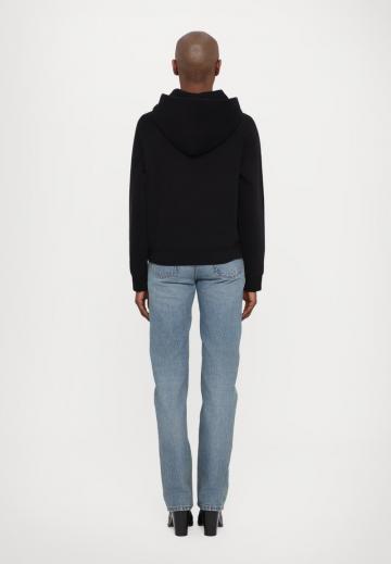 Пуловер с капюшоном