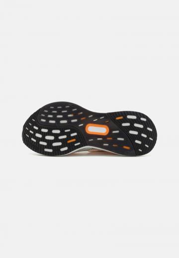 Беговые кроссовки