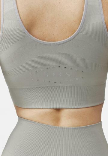 Спортивный бюстгальтер