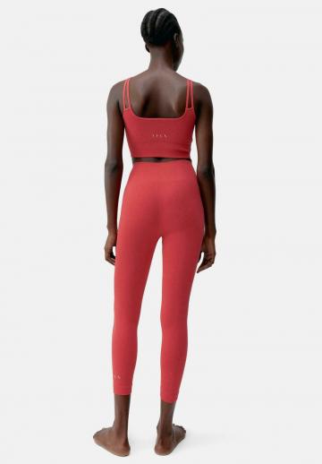 Спортивный бюстгальтер