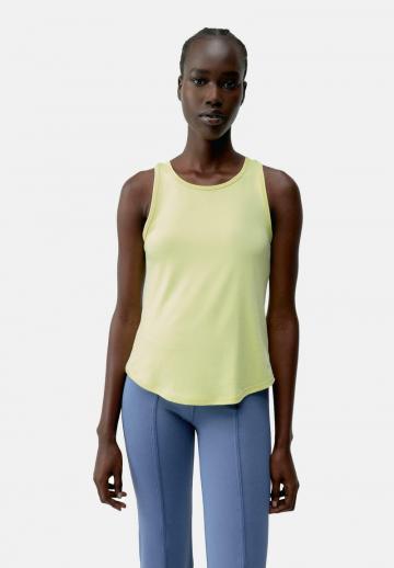 Спортивный топ