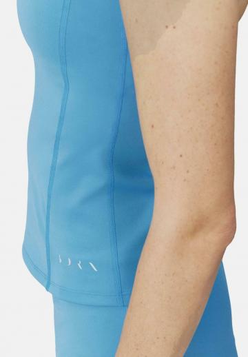 Спортивный топ