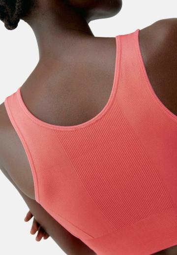 Спортивный бюстгальтер