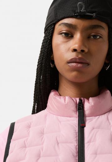 Пуховой жилет