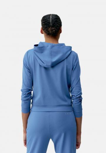 Спортивная куртка