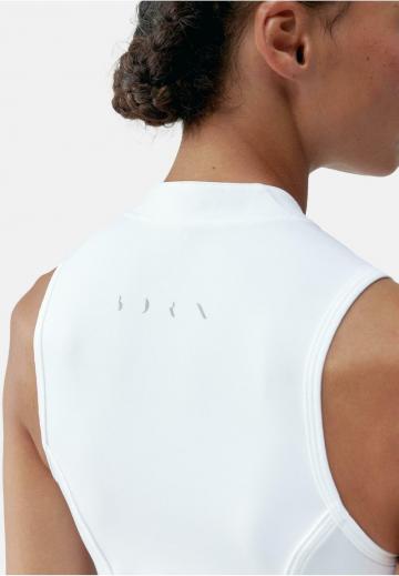 Спортивный топ