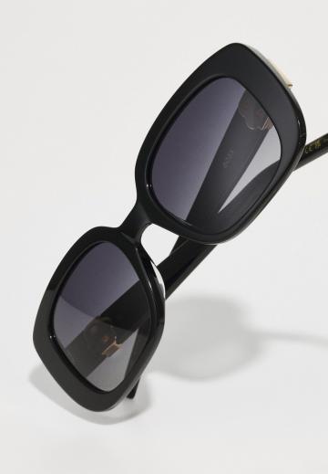 Солнечные очки