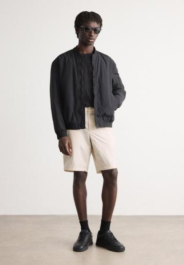 Спортивныве шорты