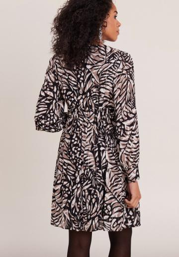 Короткое платье