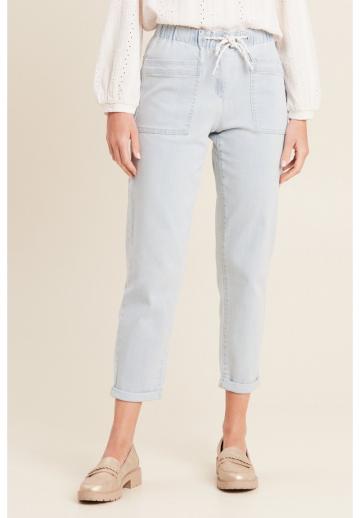 Короткие джинсы