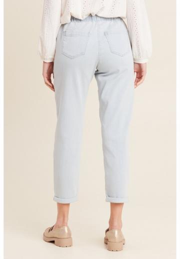 Короткие джинсы