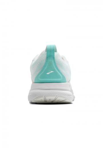 Беговые кроссовки