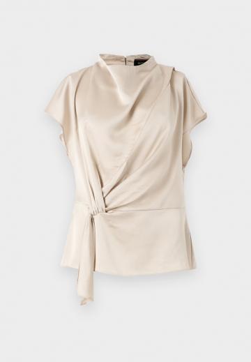 Атласная блузка