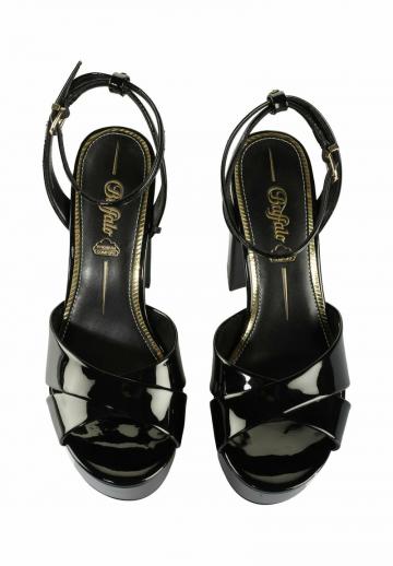 Босоножки на платформе