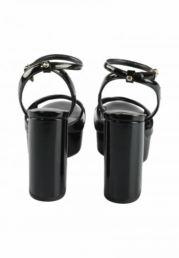 Босоножки на платформе