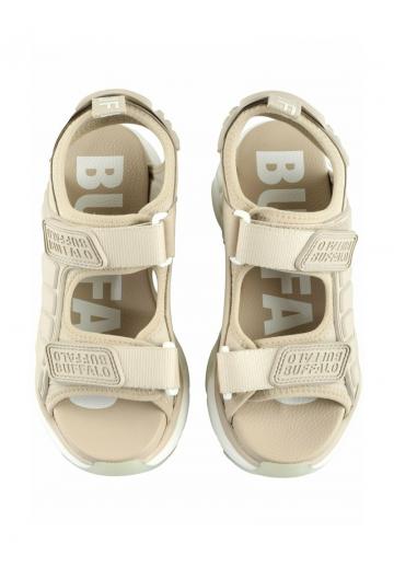 Босоножки на танкетке