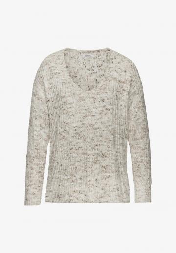 Пуловер с рукавом три четверти