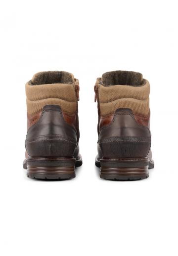 Ботинки на шнуровке