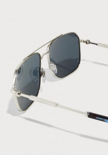 Солнечные очки