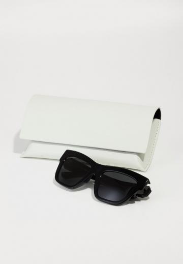 Солнечные очки