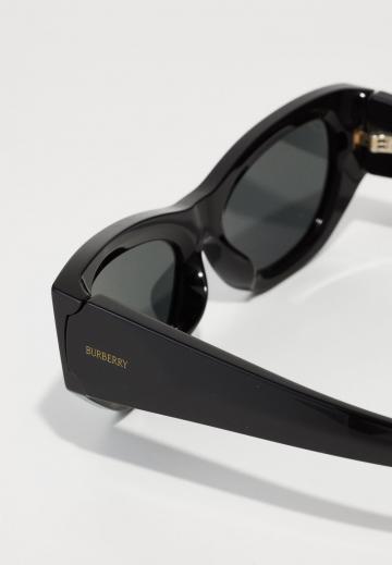 Солнечные очки