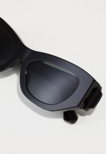 Солнечные очки