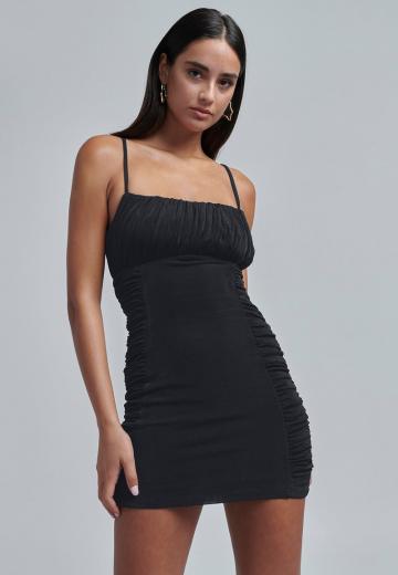 Платье футляр