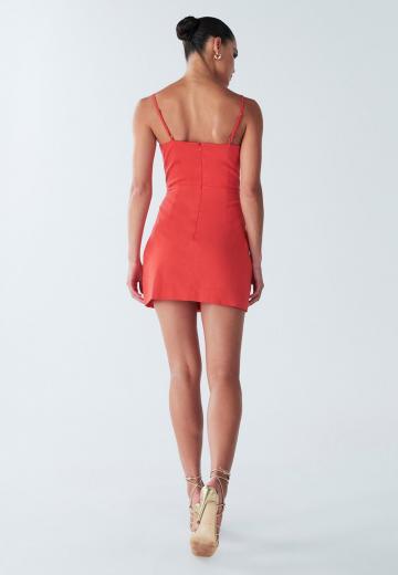 Короткое платье