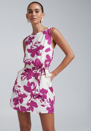 Короткое платье