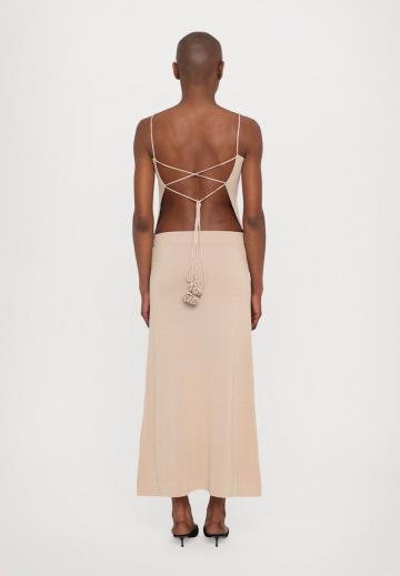 Топ на бретельках