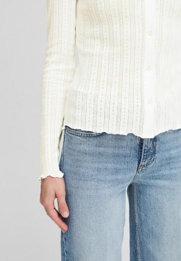 Вязаная кофта