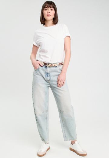 Свободные джинсы