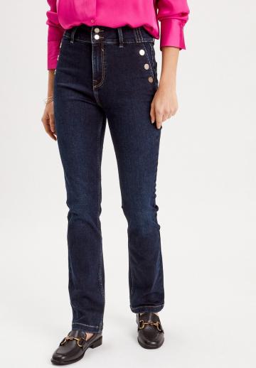 Джинсы