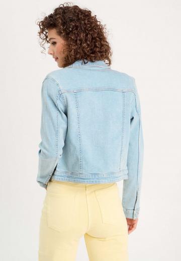 Джинсовая куртка