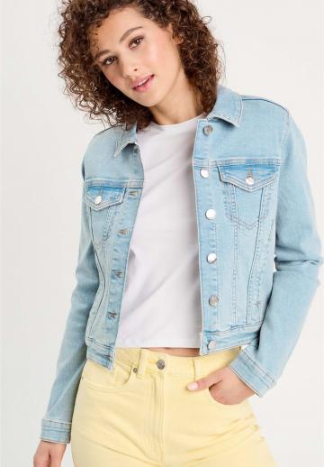 Джинсовая куртка
