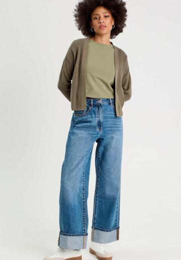 Вязаная кофта