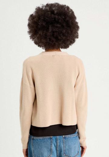 Вязаная кофта